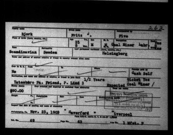 Fritz Bjork's immigration card.