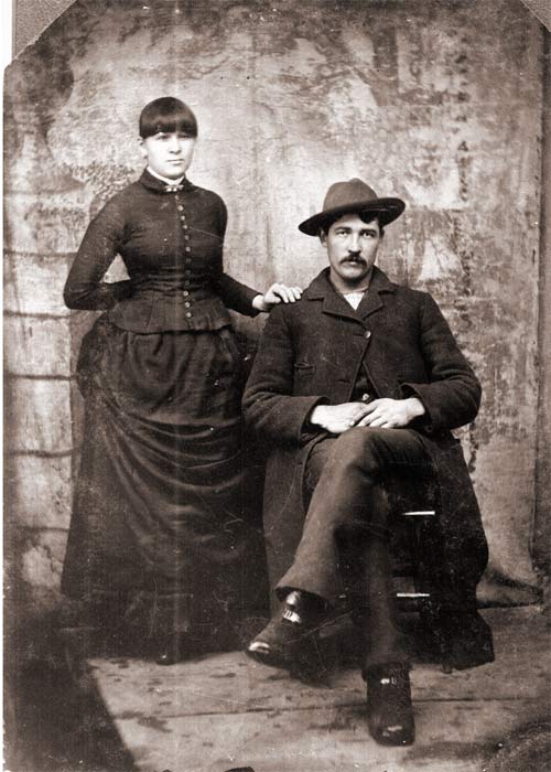 Generation 3.  George (1861-1932) and Laura Belle 'Bird' (Gourley) Hosick (1866-1941).